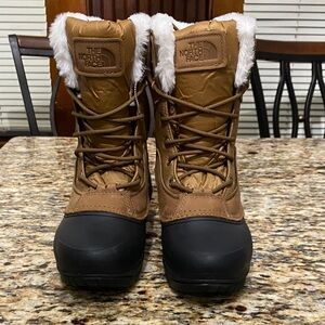 The North Face Tan and Black Insulated Boots size 7.5
